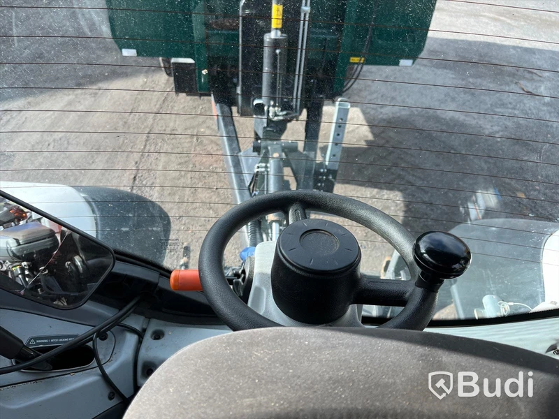 Traktor med lastare, Valtra N174, -2021