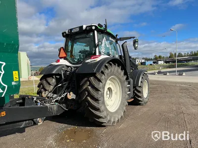 Traktor med lastare, Valtra N174, -2021