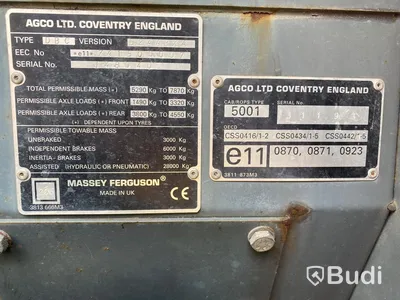 Traktor Massey Fergusson 4245 4WD - power shuttle 12/12 -2001