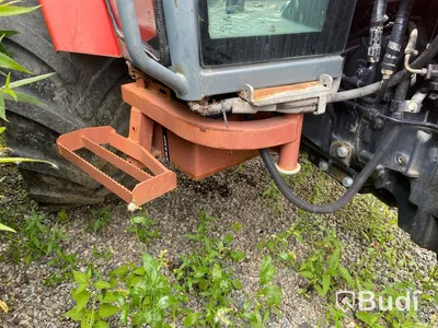 Traktor Massey Fergusson 4245 4WD - power shuttle 12/12 -2001