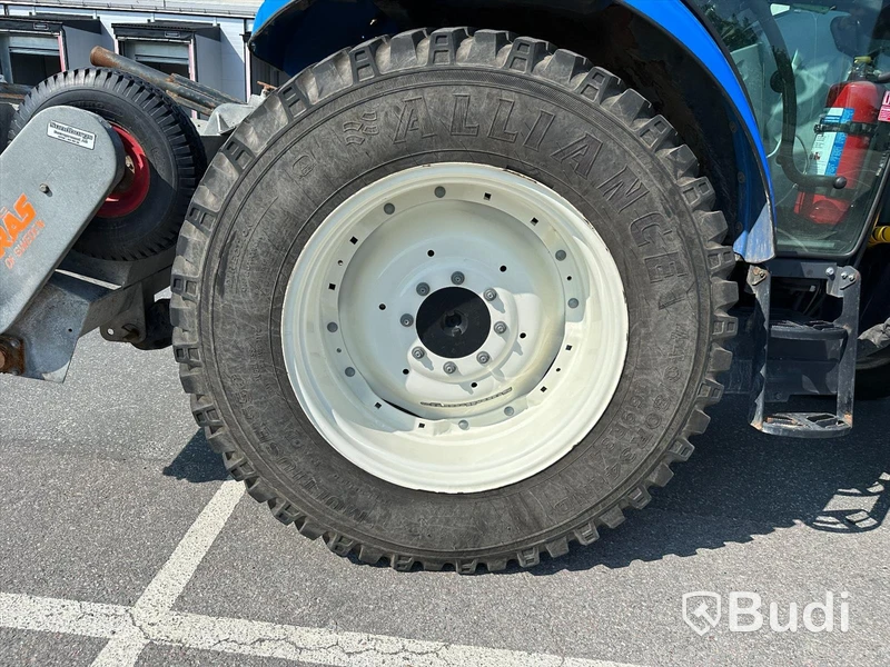 Traktor New Holland T5.85 | 2020