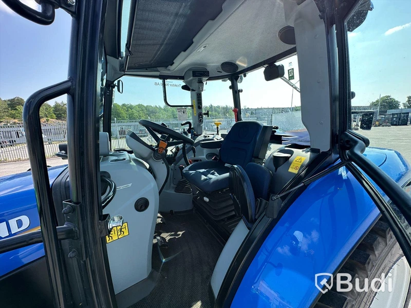 Traktor New Holland T5.85 | 2020