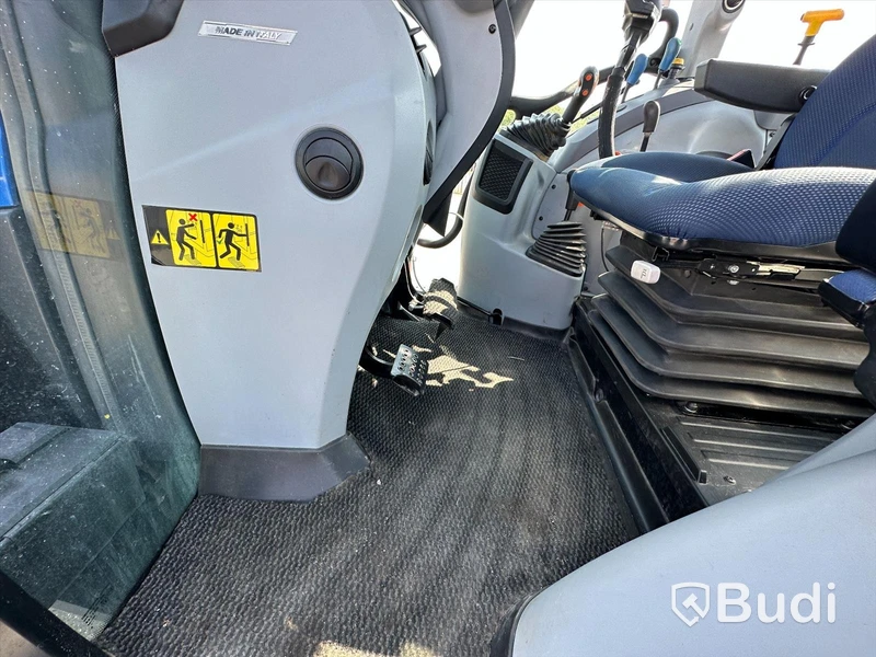 Traktor New Holland T5.85 | 2020