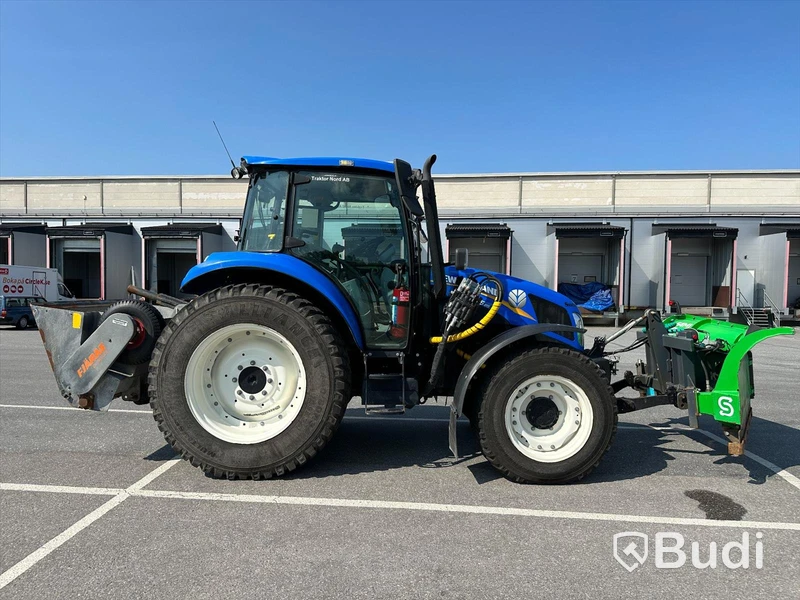 Traktor New Holland T5.85 | 2020