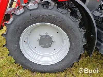 Massey Ferguson 5S.125 Essential Dyna-4 2022 endast 122 timmar.