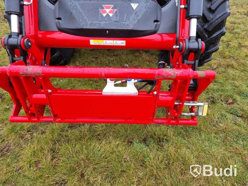 Massey Ferguson 5S.125 Essential Dyna-4 2022 endast 122 timmar.