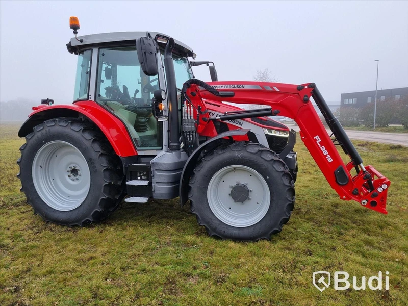 Massey Ferguson 5S.125 Essential Dyna-4 2022 endast 122 timmar.