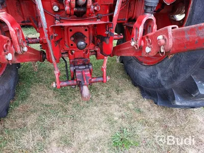 Belarus MTZ 820 4wd traktor med redskap - 95