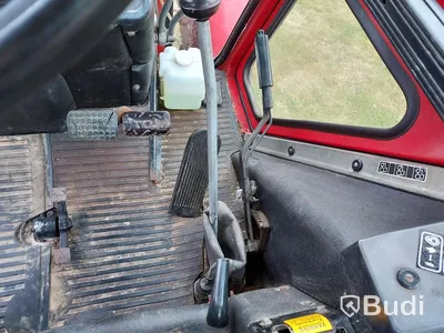 Belarus MTZ 820 4wd traktor med redskap - 95