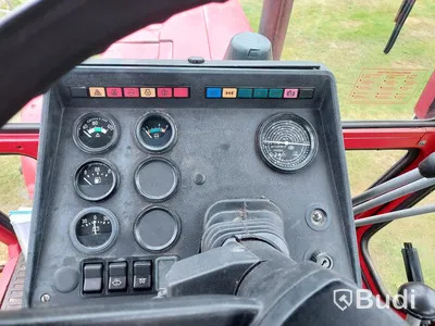 Belarus MTZ 820 4wd traktor med redskap - 95