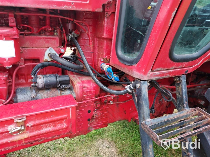 Belarus MTZ 820 4wd traktor med redskap - 95