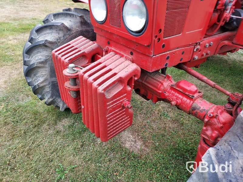Belarus MTZ 820 4wd traktor med redskap - 95