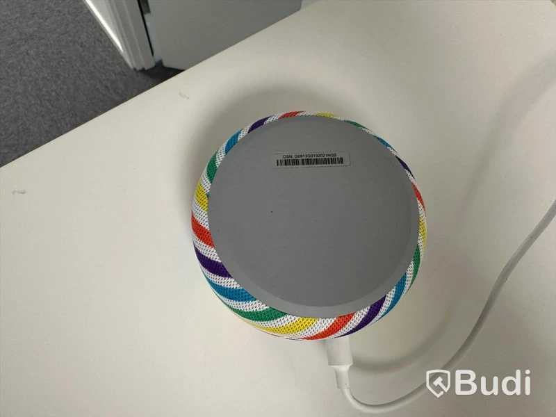 2 st Amazon Echo Dot och 1 st Amazon Echo snow 8