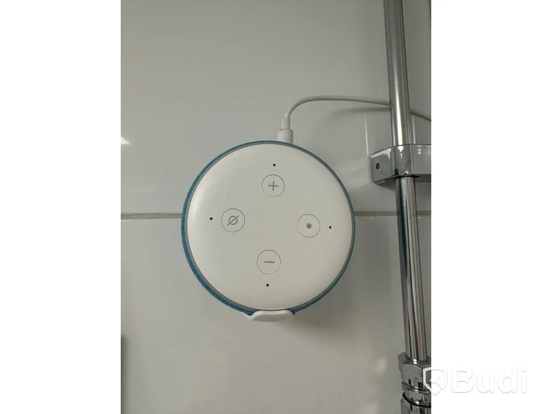 2 st Amazon Echo Dot och 1 st Amazon Echo snow 8