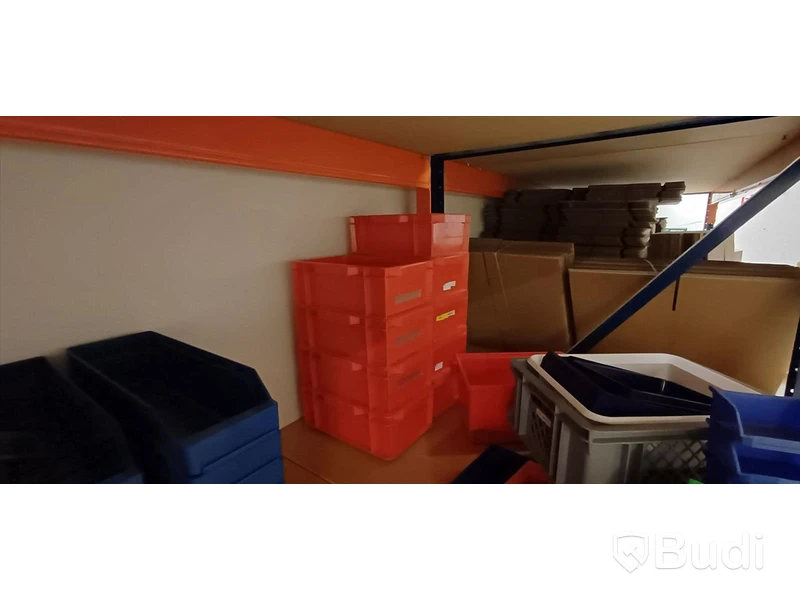 Förvaringslådor i  plast - röda - medelstor - 30*20*12 cm - 9 st