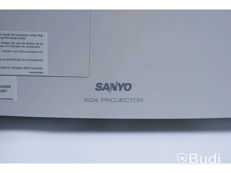 Projektor, Sanyo XGA projector, model: PLC-XU300A