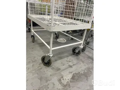 Tvättvagn på hjul