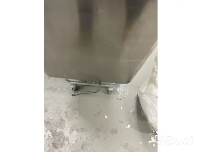 Rostfri tvättbalja på hjul