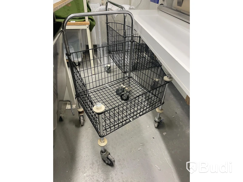 Tvättvagn på hjul 3 st.