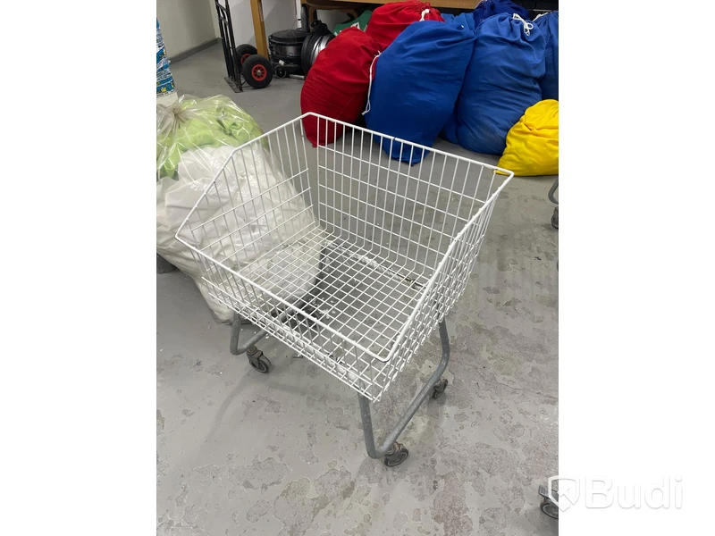 Tvättvagn på hjul 4st