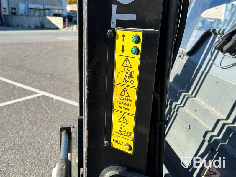 Motviktstruck Toyota 7FBMF-35 -2011