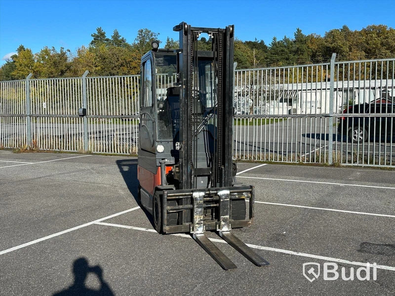 Motviktstruck Toyota 7FBMF-35 -2011