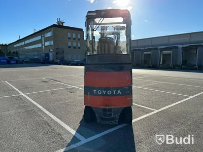 Motviktstruck Toyota 7FBMF-35 -2011