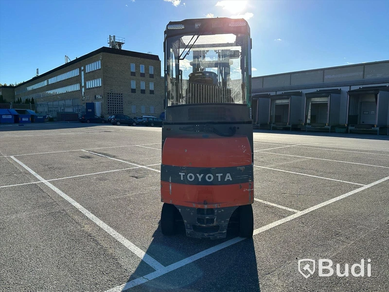 Motviktstruck Toyota 7FBMF-35 -2011
