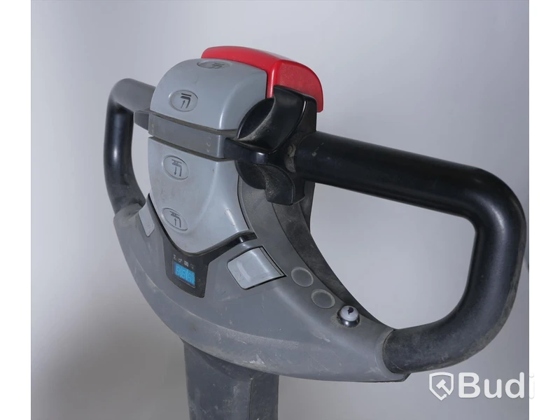 Truck - BT Staxio SWE080L