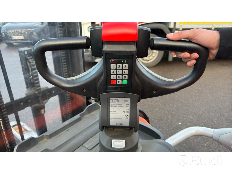 Truck Ledstaplare BT SPE 120L