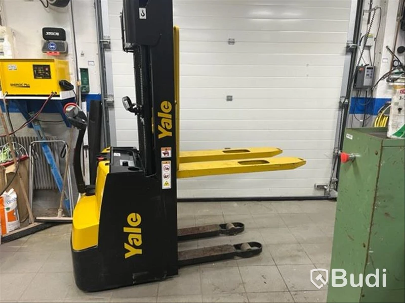 Truck Ledstaplare Yale MS12-23