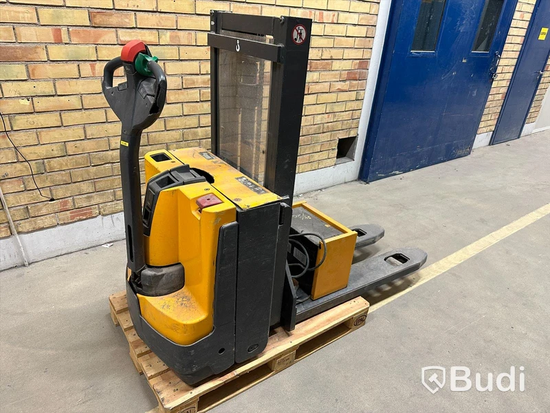 Truck Jungheinrich AG D-2000