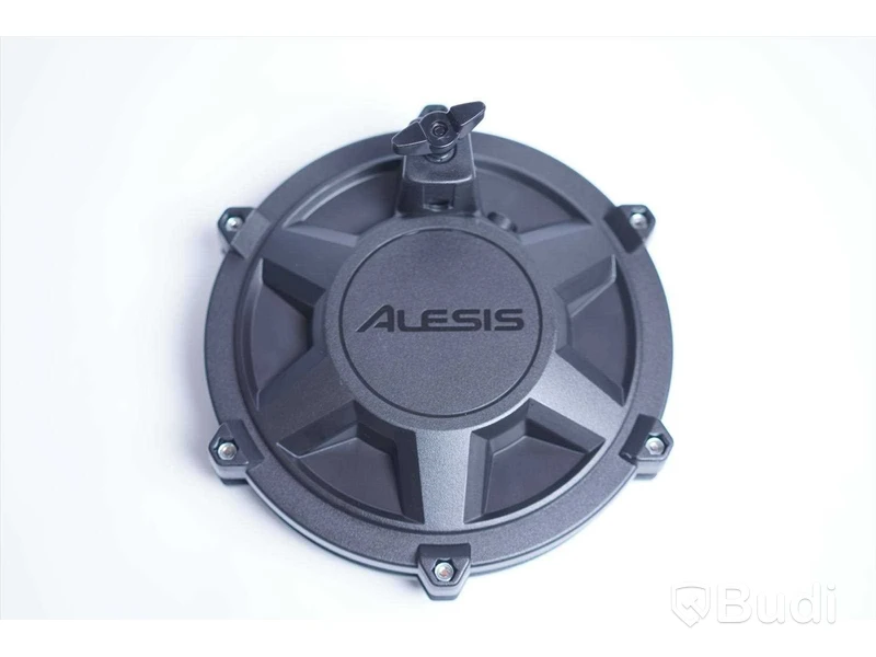 Diverse tillbehör till digitalt trumset - Alesis Nitro Drum Module, Alesis Drum Pad, HD-1 Drum Tutor. Ny.