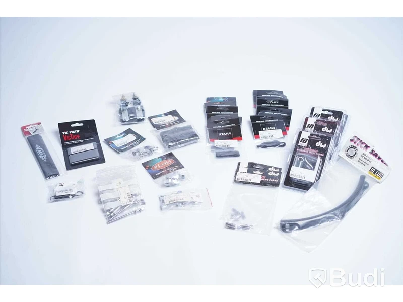 Diverse tillbehör till trummor - Tama, Vic Firth, Wincent, DW, m.fl. Ny, Obruten förpackning.