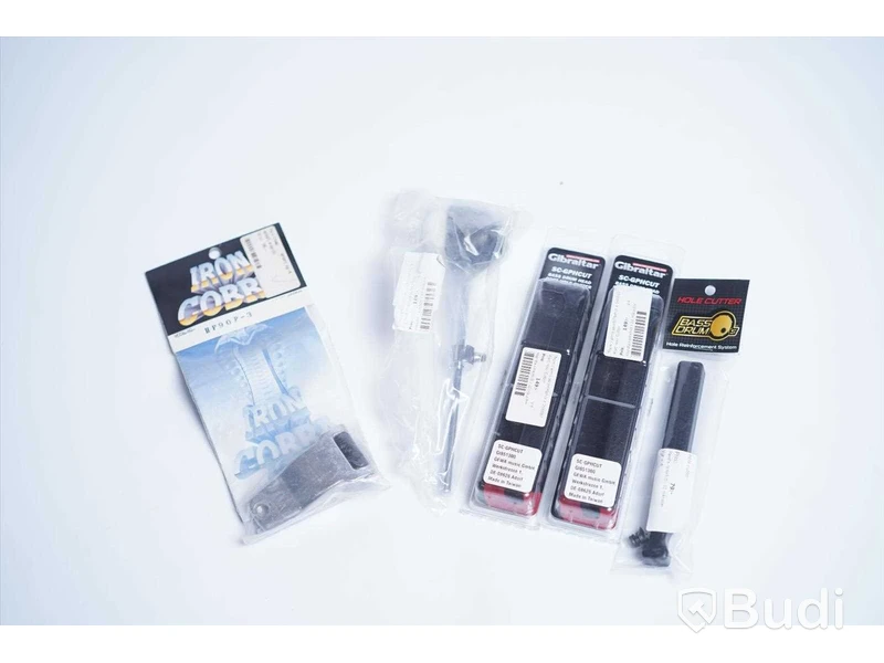 Diverse tillbehör till bastrumma - Bigbeat, Gibraltar, Iron Cobra, m.fl. Ny, Obruten förpackning.