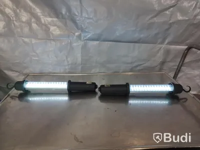 Skruvdragare, 2 st led-stavlampor