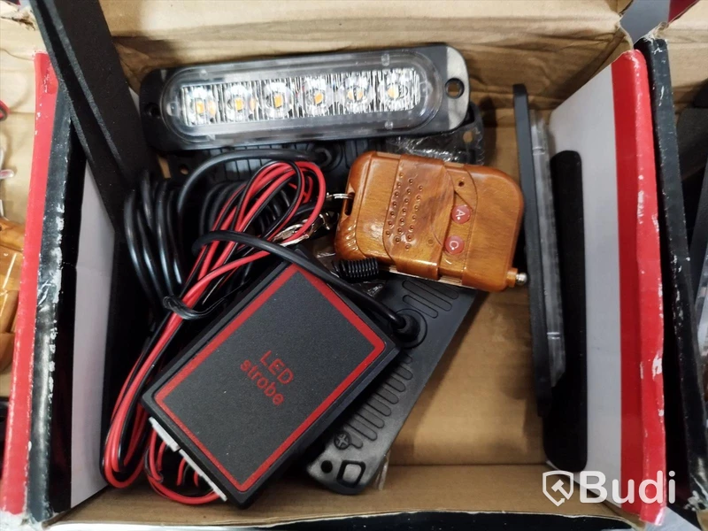 3 st lådor med Billjus-design, Led Multifunction strobe light