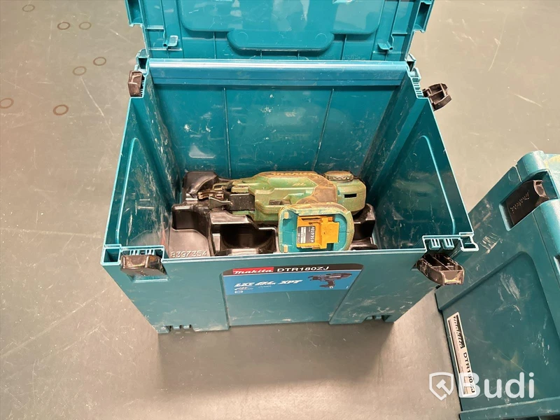 Makita DTR180ZJ