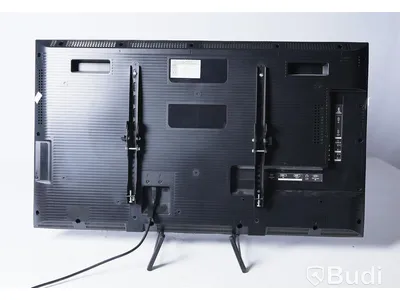 TV, LED-skärm - Sharp ca 48", fjärrkontroll medföljer.
