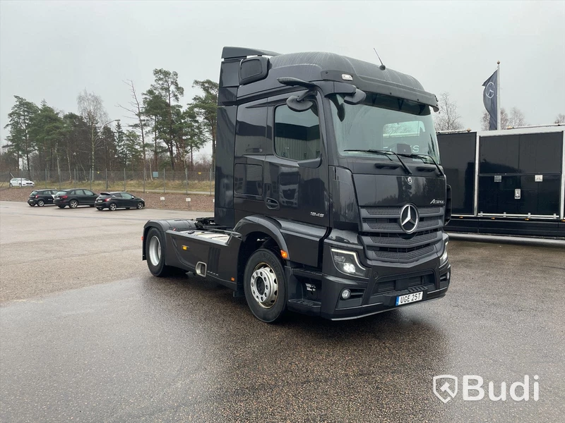 Dragbil Mercedes-Benz Trucks Actros 12.8 PowerShift 3 449hp - 2023