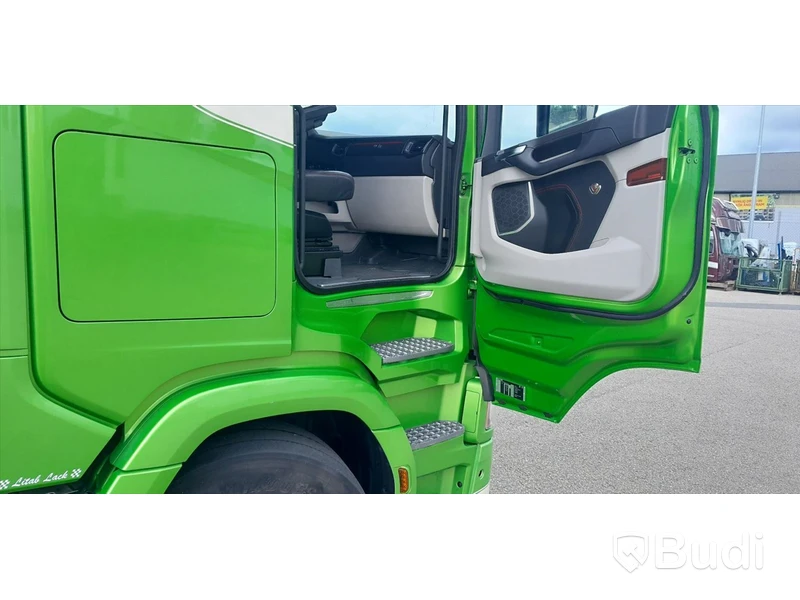 Fjärrbil Scania R 580 -2019 | Öppningsbar sida | Ny besiktigad: 2025-08-31