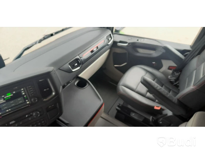 Fjärrbil Scania R 580 -2019 | Öppningsbar sida | Ny besiktigad: 2025-08-31