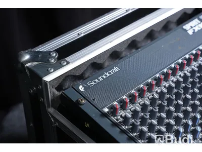 Mixerbord - Soundcraft Spirit FX16 inkl. rack case