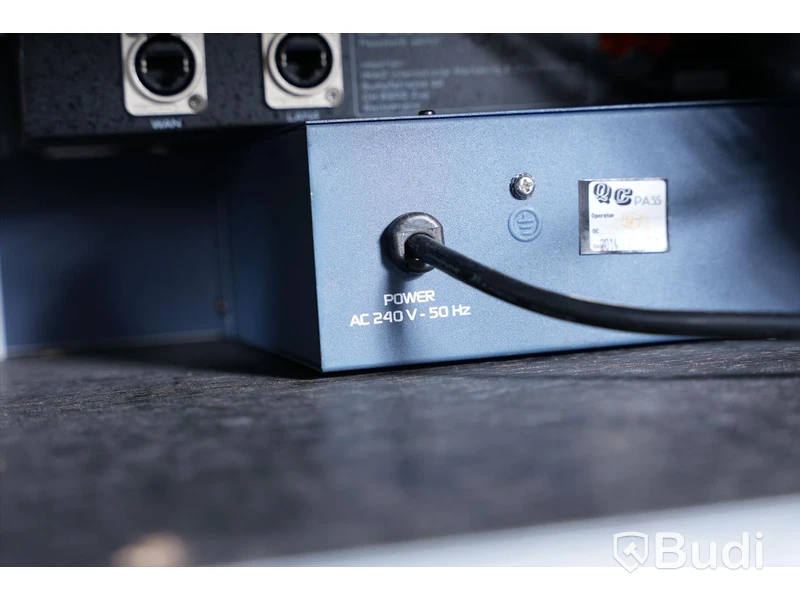 Rackcase med Nowsonic stage router