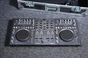 DJ-mixerbord - Pioneer DDJ-T1 inkl. hardcase