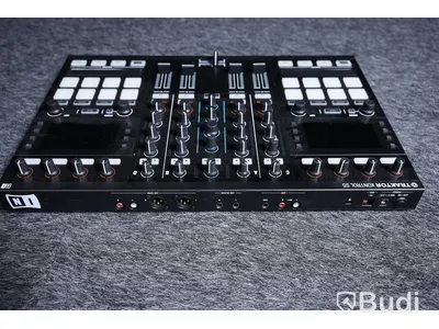 DJ-kontroller - Native Instruments Traktor Kontrol S5