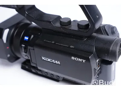 Videokamera - PWX-X70, Sony. Inkl. fokus, strömkabel och fjärrkontroll.