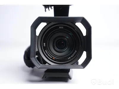 Videokamera - PWX-X70, Sony. Inkl. fokus, strömkabel och fjärrkontroll.