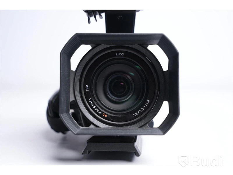 Videokamera - PWX-X70, Sony. Inkl. fokus, strömkabel och fjärrkontroll.