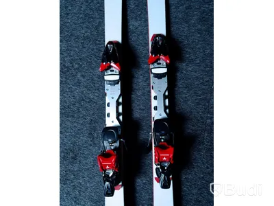 Skidor - Kneissl White Star XR inkl. case Dakine